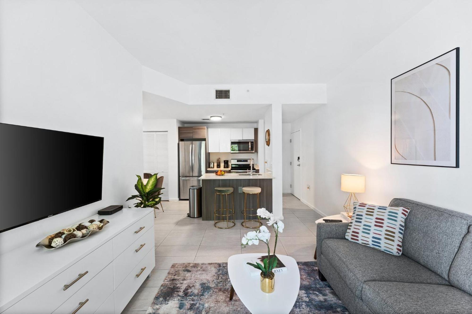 Modern Apartment In Edgewater ميامي الغرفة الصورة